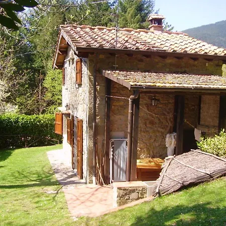 Comfortable House In + Pool Bibbiena